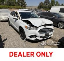 2016 Ford Fusion Hybrid 4-Door Sedan Not Running, Has Check Engine Light, Has Body Damage, Airbag De