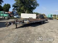 2010 Eager Beaver 10HDB T/A Tagalong Trailer, Decommissioned Duke Unit) (Bed Damage