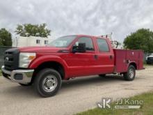 (Neenah, WI) 2011 Ford F250 4x4 Crew-Cab Service Truck Runs, Moves, Airbag Light On