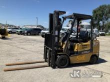 (South Beloit, IL) Caterpillar GC30K Solid Tired Forklift Runs, Moves, Operates, LP Tank Not Include