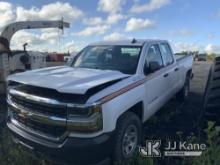 (Ashland, OH) 2018 Chevrolet Silverado 1500 Extended-Cab Pickup Truck Not Running & Condition Unknow