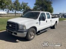 2007 Ford F-350 Crew-Cab Pickup Truck Runs & Moves) (Engine Light On