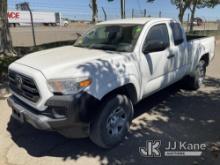 2019 Toyota Tacoma Extended-Cab Pickup Truck Runs & Moves