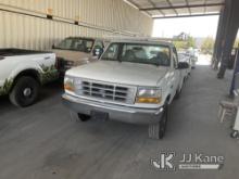 1996 Ford F-250 Regular Cab Pickup 2-DR Runs & Moves