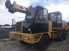 7-01706 (Equip.-Excavator)  Seller: Gov-Pinellas County BOCC 2013 GRAD XL4100