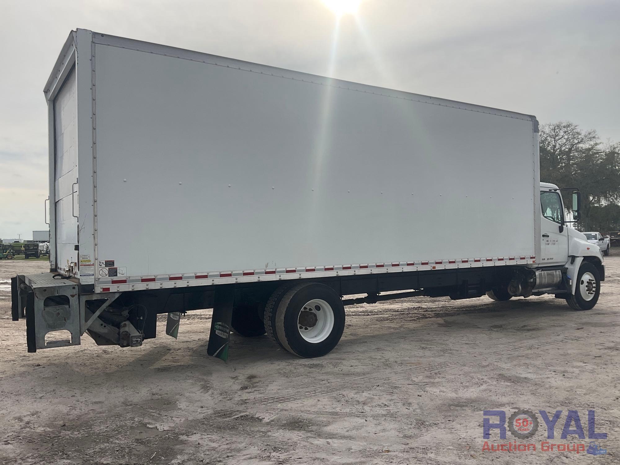 2018 Hino 268 26ft Box Truck