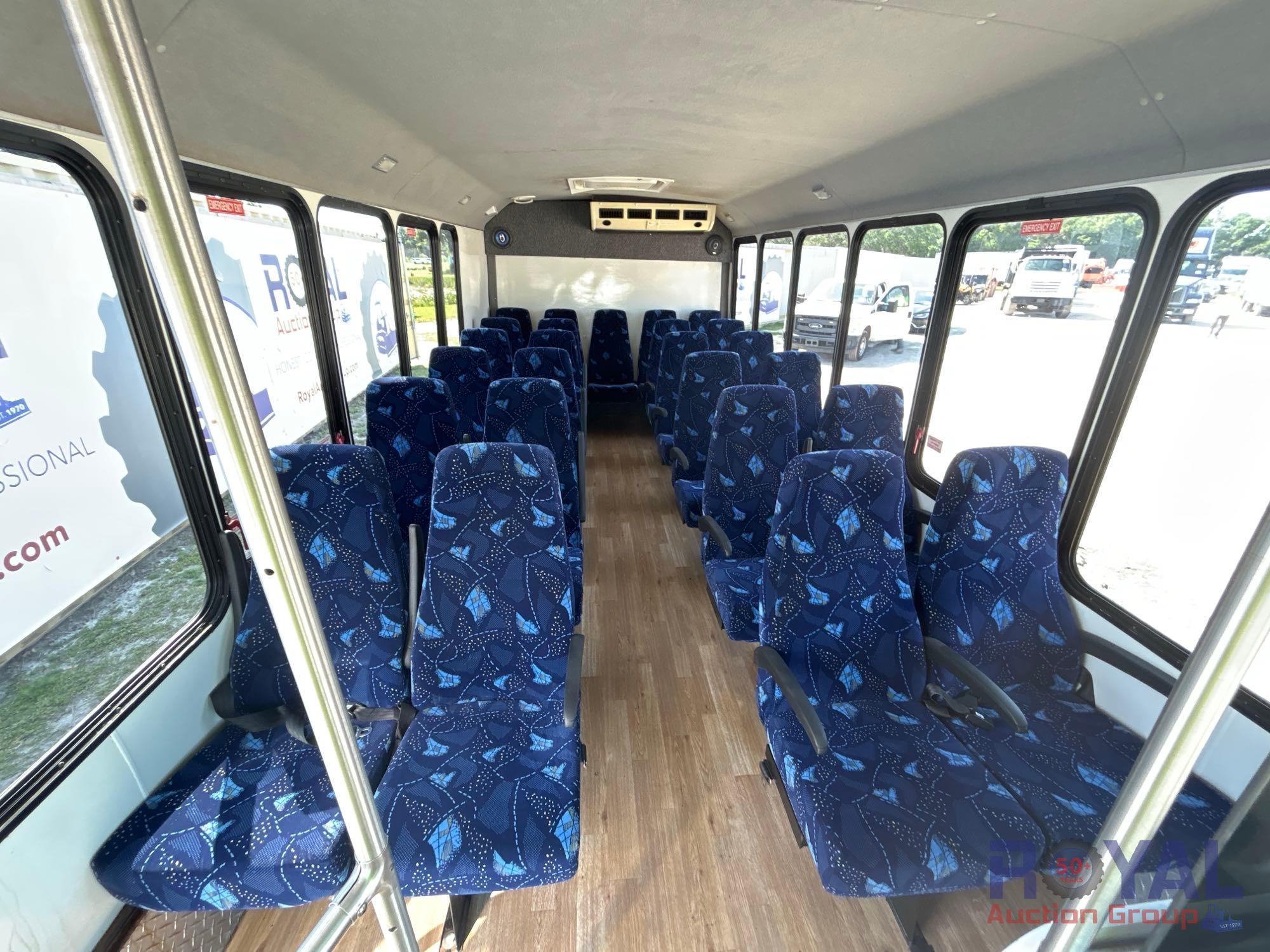 2012 Ford F450 21 Passenger Bus