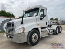 2011 Freightliner Day Cab T/A Truck Tractor