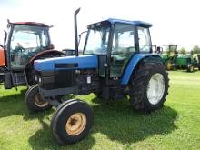 New Holland Tractor, s/n 028489B: Cab, Meter Shows 7513 hrs