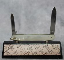 1965-69 CASE XX USA 82053 MOTHER OF PEARL PEN KNIFE