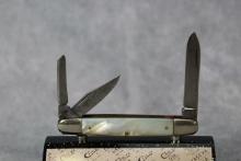 CATTARAUGUS CUTLERY LITTLE VALLEY MOTHER OF PEARL PEN KNIFE