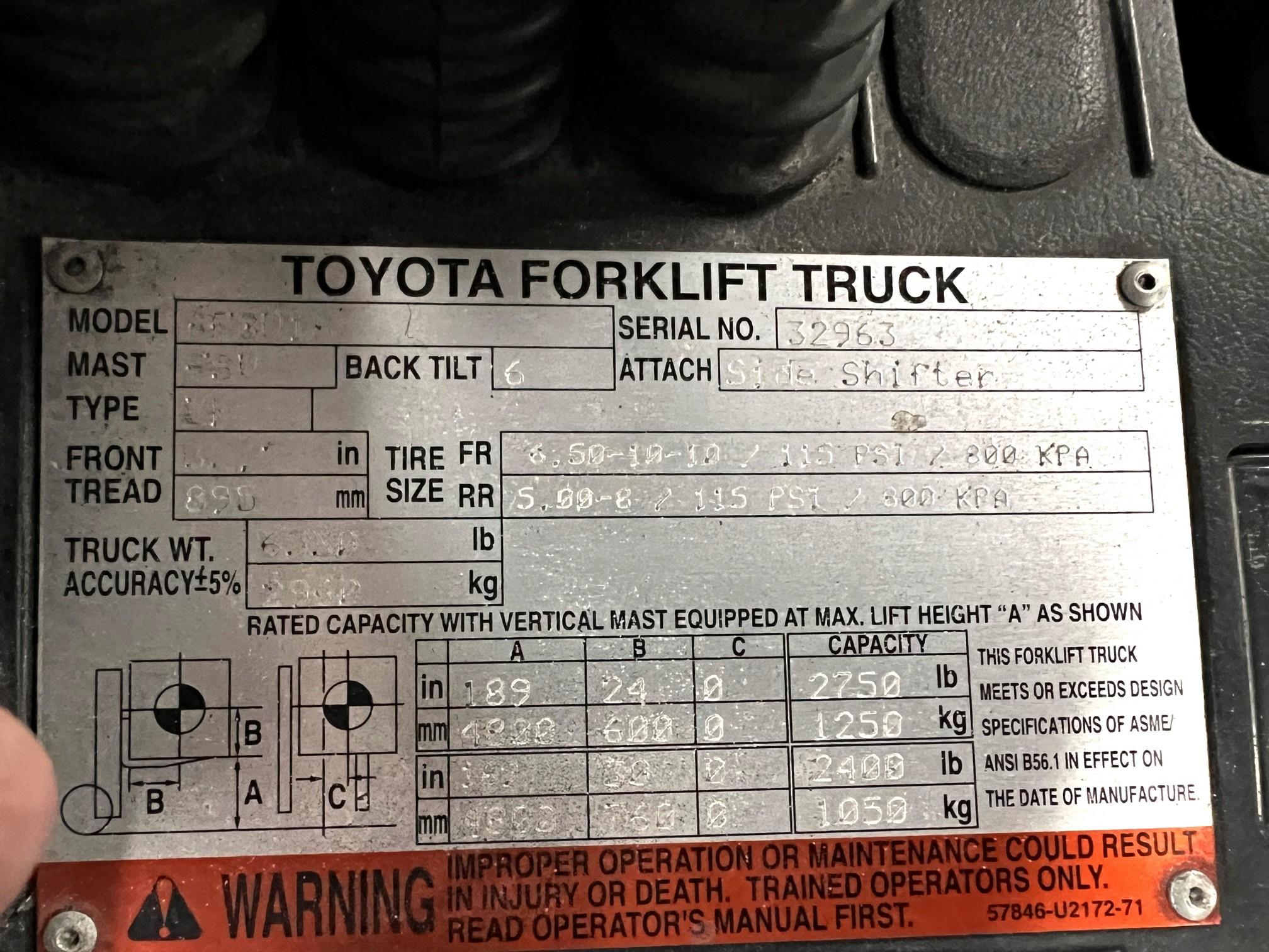 Toyota Forklift, Model: 8FGU18, 3 Stage,  3,500 Lb Capacity, Side Shift, 1475 Hours, 15 ft Reach