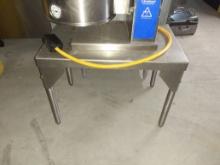 30 in Stainless Steel Equipment stand