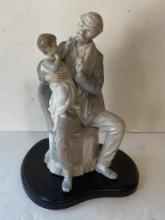 LLADRO FIGURE OF GRANDFATHER AND CHILD