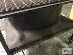 COOLING TABLE WITH FAN