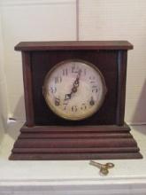 Vintage Wood E. Ingram Mantle Clock