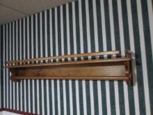 Pine Wall Mount Quilt Hanger with Gallery Rail Display