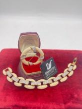 Gorgeous Vintage Gold toned Swarovski crystal Bracelets W/ matching Brooch & original Tag.