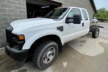 2009 Ford F350 4X4 Extended Cab - Cab & Chassis / Located: Connellsville, PA