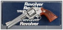 Smith & Wesson Model 686-1 Double Action Revolver with Box