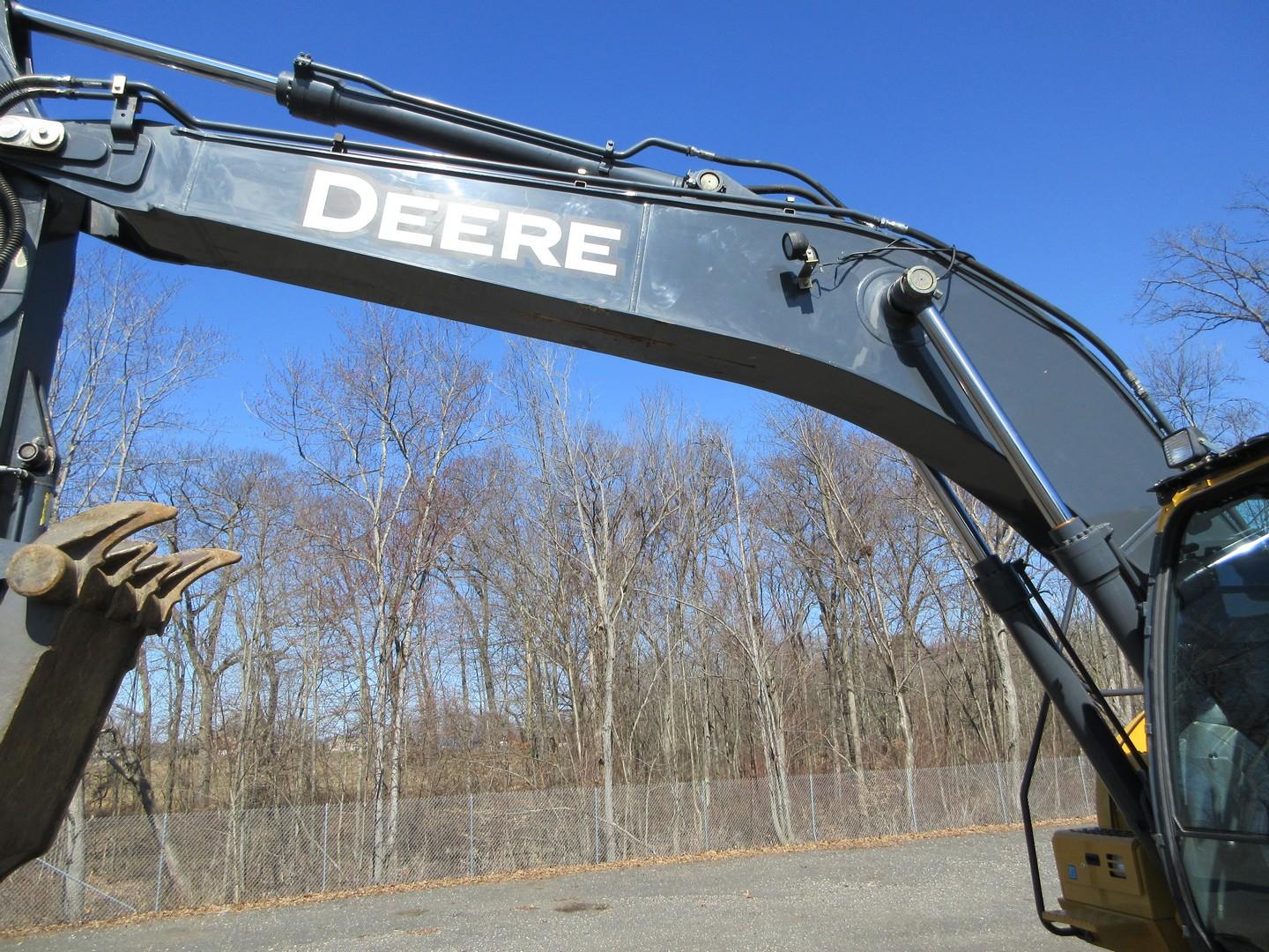 2018 John Deere 210GLC Hydraulic Excavator