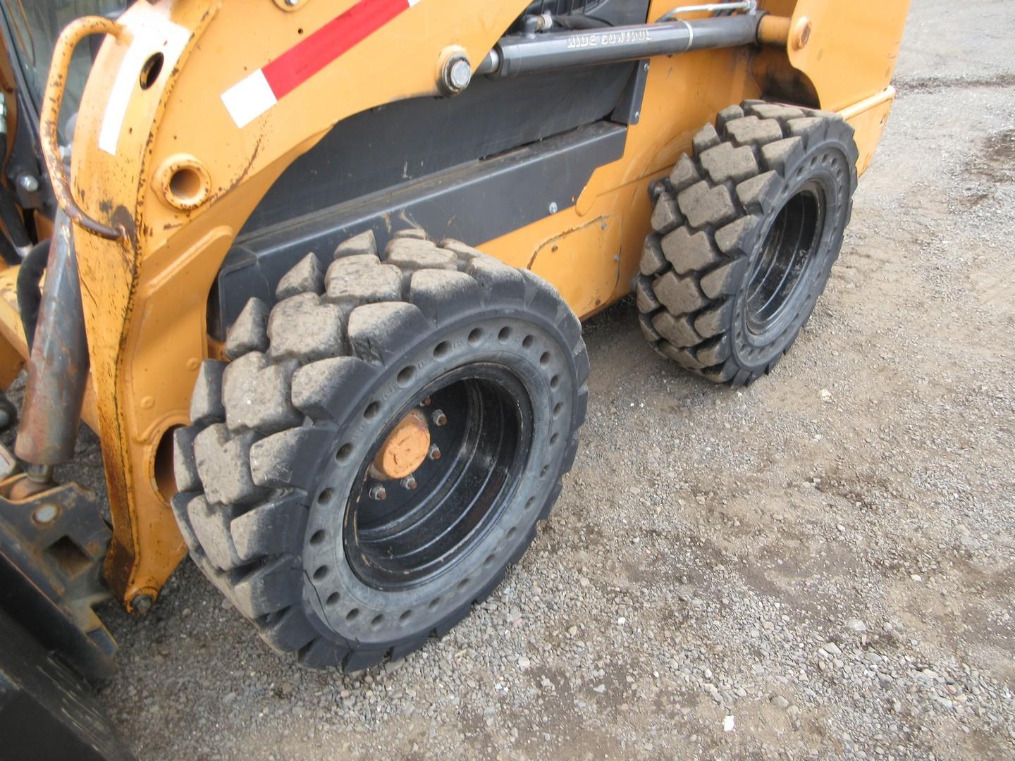 2014 Case SR250 Skid Steer