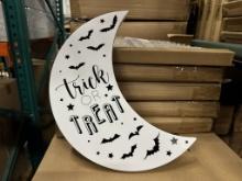 NEW STRATTON HOME DÉCOR TRICK OR TREAT MOON