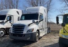 2018 Freightliner Cascadia Sleeper Truck Tractor