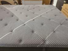 Beautyrest Black B-Class Queen Medium 13.75 in. Mattress, Appears to be New Out of the Packaging