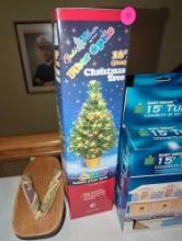 (UPH) FIBER OPTIC 16" CHRISTMAS TREE, IN THE ORIGINAL BOX OPENED