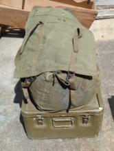(GAR) LOT OF ASSORTED ARMY ITEMS TO INCLUDE, DUFFLE BAG, CANTEEN LOCKER, AND USMC 5 GALLON