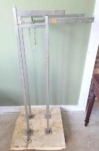 CLOTHING RACK $10 STS
