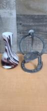 MURANO SWIRL VASE & HORSESHOE GOLD PANNER