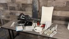 NINTENDO WII CONSOLE & LOTS OF ACCESSORIES