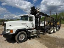 MACK CL700 LOG TRUCK VN:N/A powered by Mack E7-460 diesel engine, 460hp, equipped with Maxitorque 18