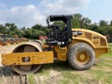 2015 CAT CS54B VIBRATORY ROLLER SN:ECS500114 powered by Cat diesel engine, equipped with OROPS,