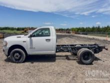 2019 DODGE 3500 CAB & CHASSIS VN:3C7WRSAJXKG601467 powered by gas engine, equipped with automatic