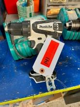 MAKITA XFD01 CORDLESS DRILL W/ CHARGER SUPPORT EQUIPMENT