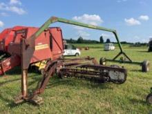 INTERNATIONAL HARVESTER 35 HAY RAKE W/ PEQUEA IMPLEMENT CARRIER...