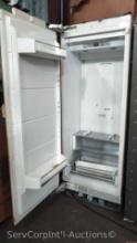Bosch B30IFZ0NSP Built-in Freezer- Missing Shelves, Drawers