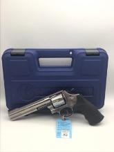 Smith & Wesson Model 610 10MM Revolver