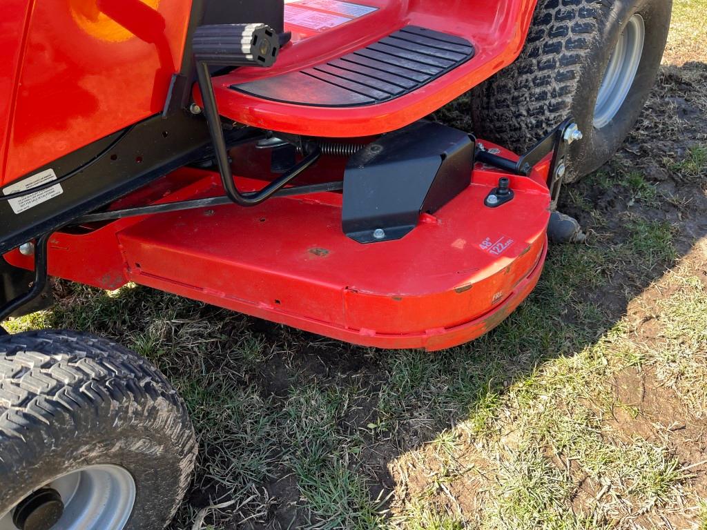 2019 Simplicity Regent Lawn Tractor