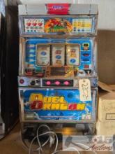 Duel Dragon Quarter Slot Machine