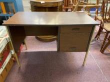 Lightweight mid century metal desk