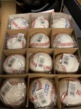 one dozen Rawlings R100 baseballs