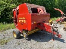 New Holland 678 5x5 Round Baler