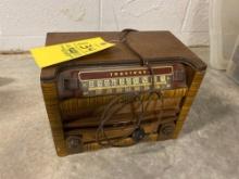 Vintage TrueTone Radio