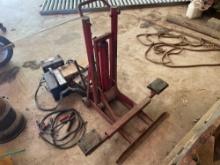 hydraulic floor jack, 3 battery?s, jumper cables, bucket of grease guns and funnels, (2) kerosine