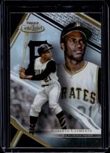 ROBERTO CLEMENTE 2021 TOPPS GOLD LABEL CLASS 3 VARIATION
