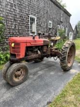 1942 FARMALL MODEL H TRACTOR, NARROW FRONT END, PTO, TOOL BAR, BELT PULLEY, S/N: 99262